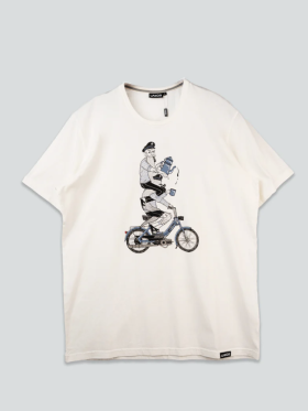 Lakor - Hitching A Ride T-Shirt