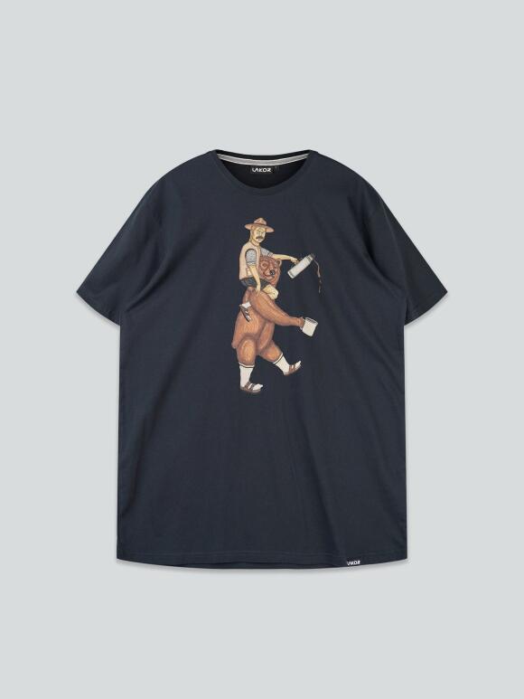 Lakor - Nordic Über T-shirt
