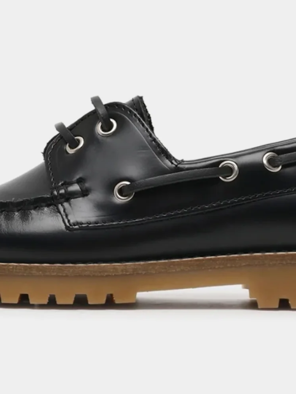 GARMENT PROJECT - Ollie Boat Shore