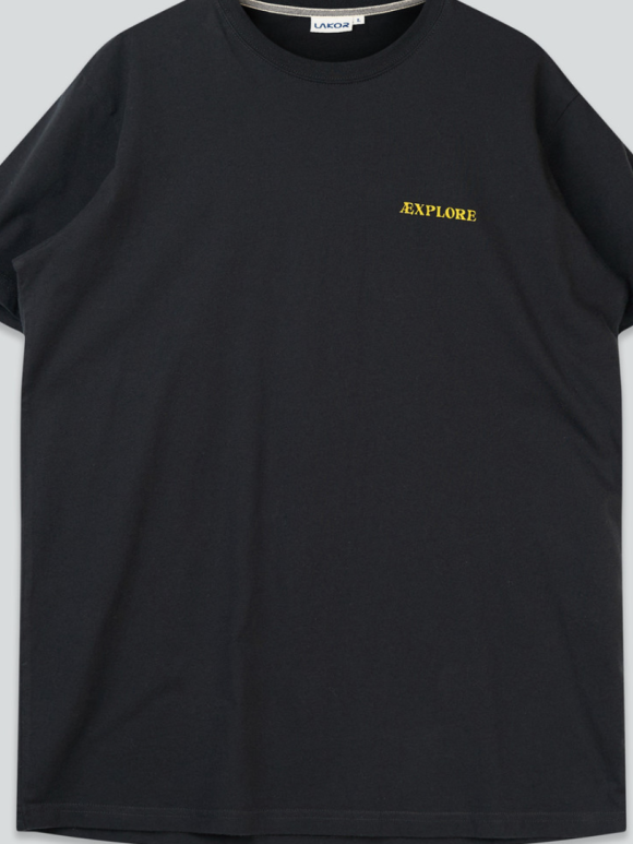 Lakor - Room With A View T-shirt