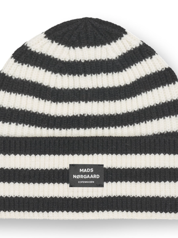 Mads Nørgaard - Wool Bran Beanie